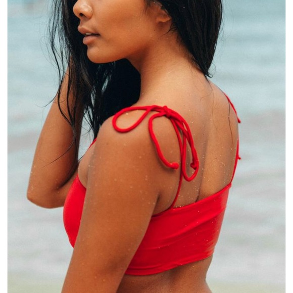 Hippies and Housewives swim set - Picture 3 of 4